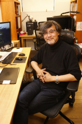 山崎監督の写真