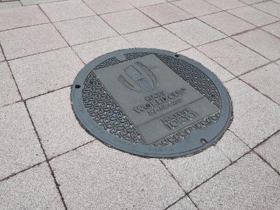 飛田給駅マンホールの写真