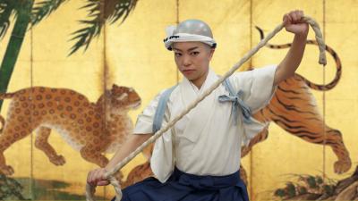 春の公演　一休さんの写真