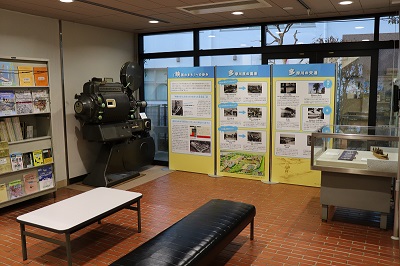 ホール展示の様子