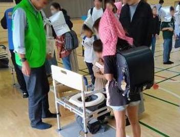 トイレ体験の写真