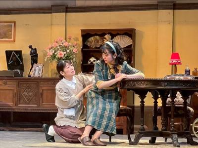 アンヌを心配する様子