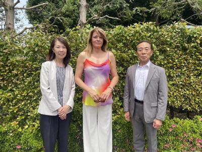 ブルガリア大統領夫人の写真