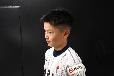 大川選手のインタビュー中の写真