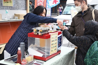 キッチンカーの画像