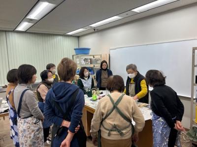 ビオラのガーデニング講座の様子