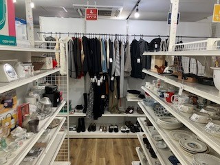 生活雑貨の棚の写真