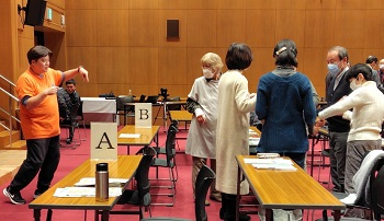 リラックスタイムで脳トレの様子