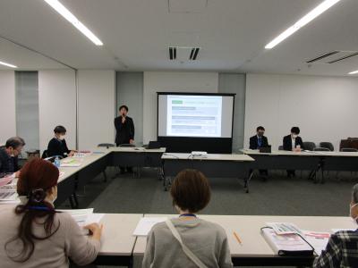 第10回の説明をしている様子