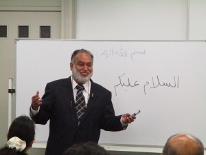 サリーム先生の写真