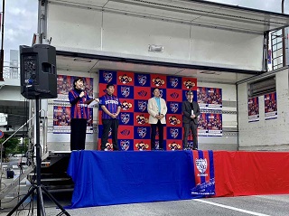 オープニングステージの画像