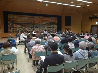 検討会の様子の写真